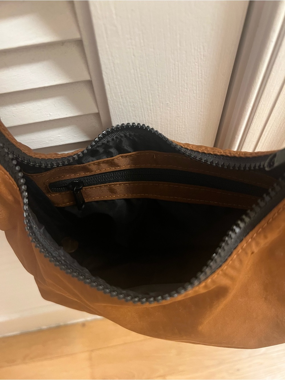 BAGGU Chestnut Brown Shoulder Bag - Picture 4 of 4